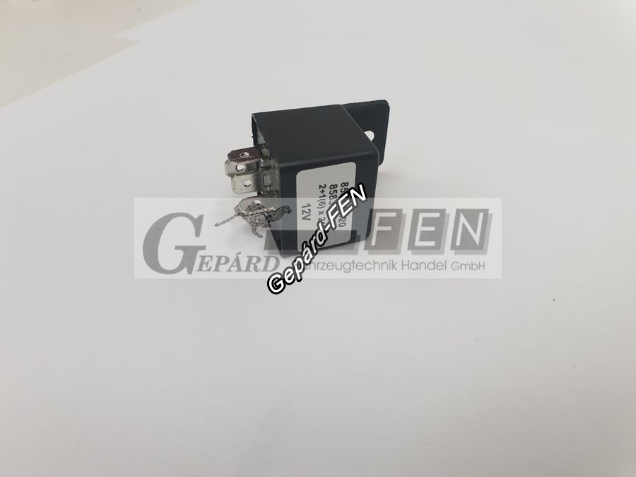 Multikár M25 12V/4(5) lábu elektronikus villogó autómata. Egyéb régebbi "NDK,-s" tipusokhoz is alkalmazható, kivéve az IFA, ill. Wartburg gépjármûvet!