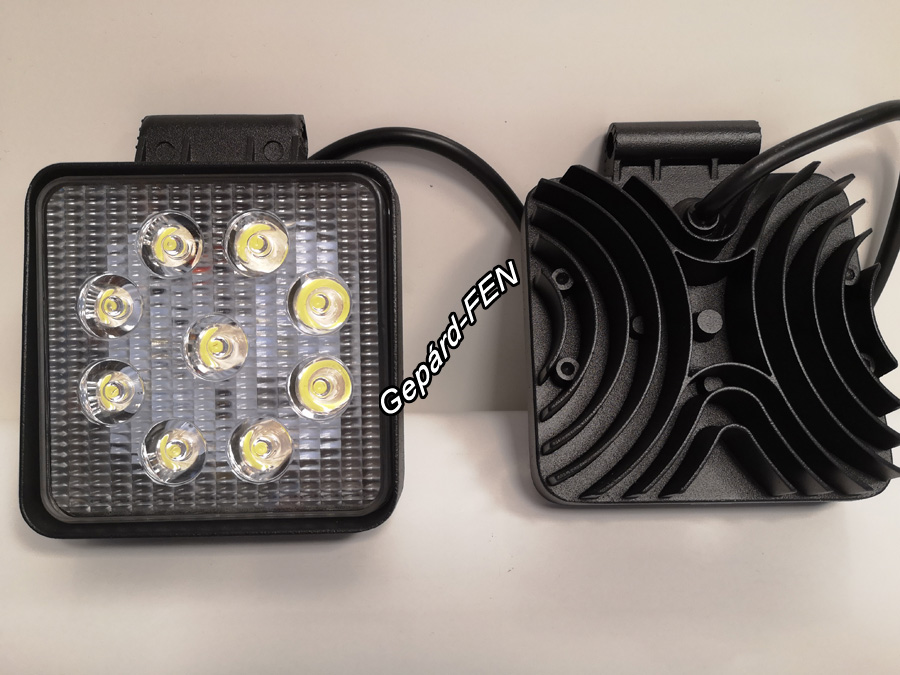 KS0027 SPOT. 9 Epistar ledes 27W,-os 2160 Lumen teljesítményû szúrófényû munkalámpa.12-24V. Méretei: 100x100x38mm. Aluminium házban, alul fém tartóval, cca:25 cm kábellal.IP68,- as vízállóság.