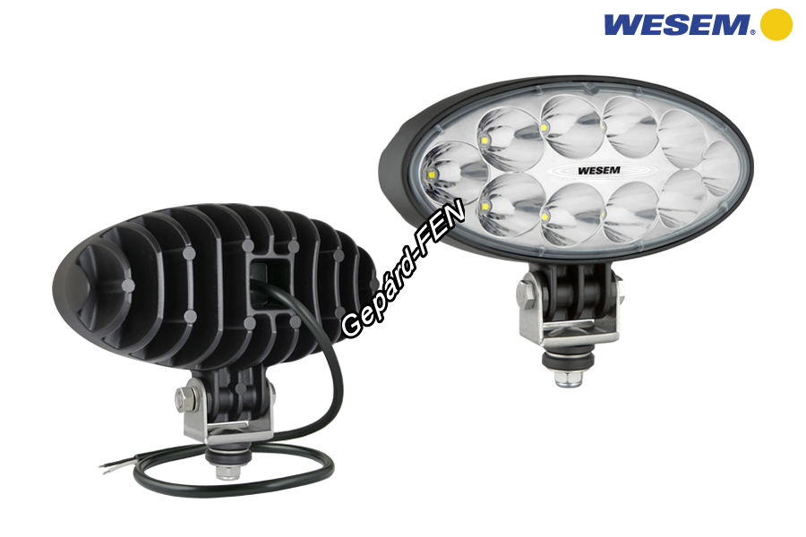 CRV1M.53501,-es ovális alaku munkalámpa.12-24V,-os. 10 Led, 3000 Lumen. 0,5m,-es bekötõ kábellal. Méretei: 176x87x76mm. Normál felfogatás. Teljes magasság: 131mm.
