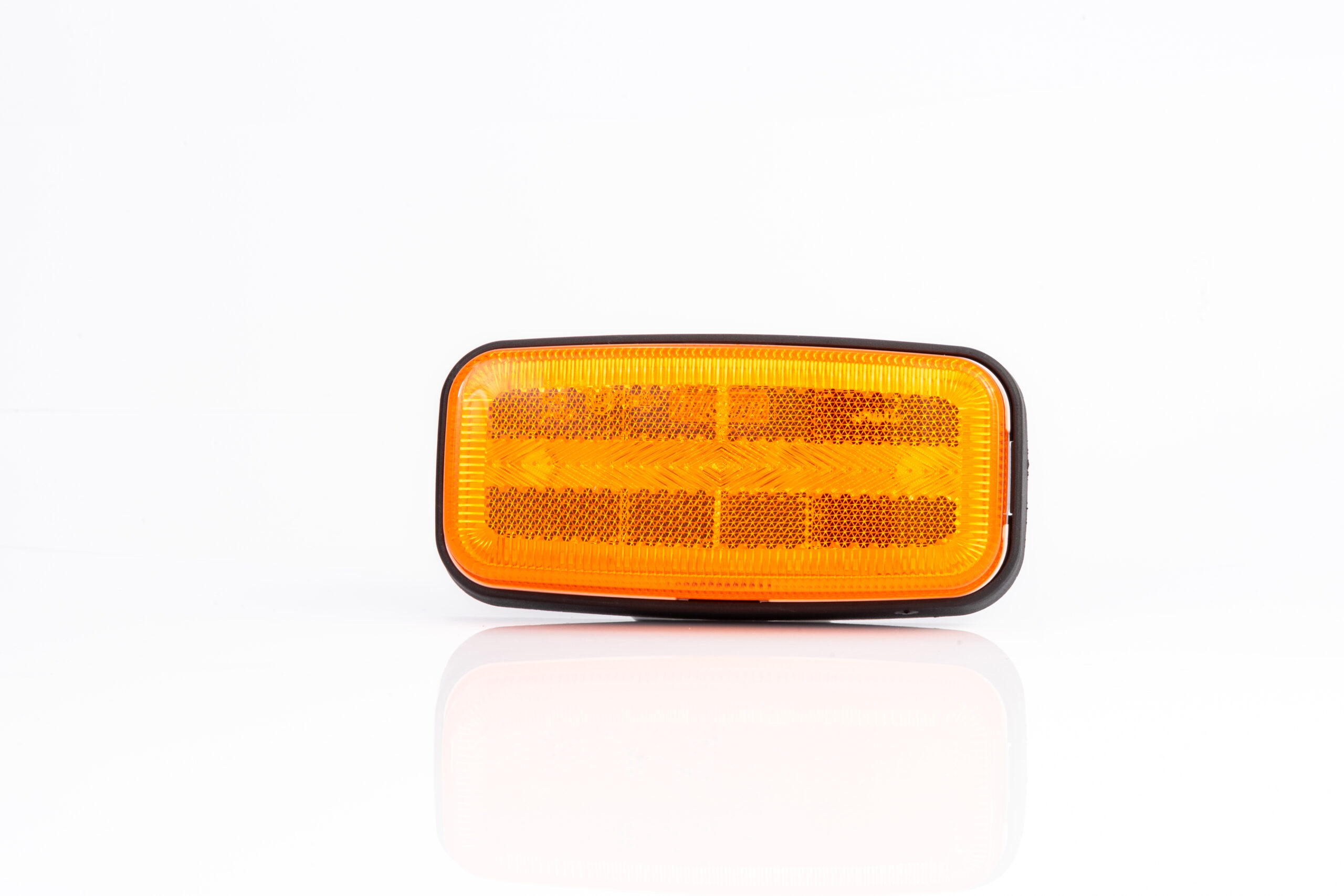 Helyzetjelzõ LED-es + index SÁRGA, szögletes, 12-36V, 125x60