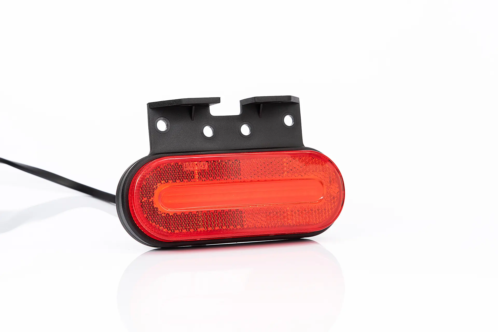 !!!ÚJDONSÁG!!! - Szélességjelzõ 12-24V kerekített alakú Piros LED-es +Tartó 126mm x 51mm (FT-70C+K LED)