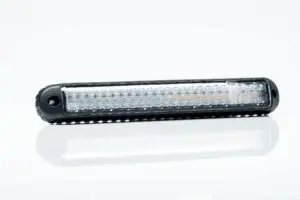 Hátsólámpa LED hosszú csík, 3 funkciós ( helyzetjelzõ, fék, index ), 12-36V, 1m-es kábel, 255x36mm FT-340