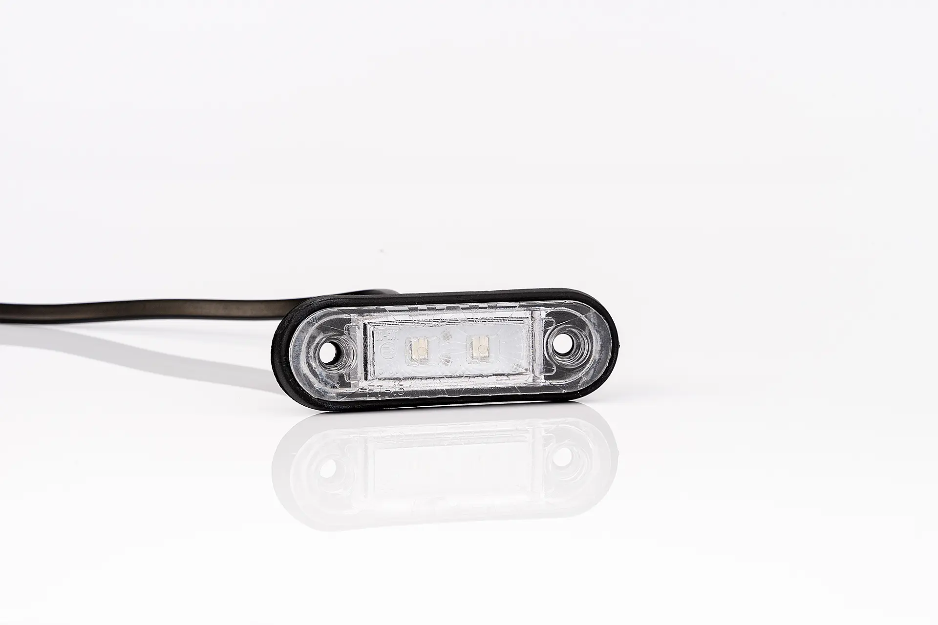 Visszajelzõlámpa 12-24V süllyesztett kerekített alakú Kék 2 LED-es 78mm x 22mm (FT-15N LED)