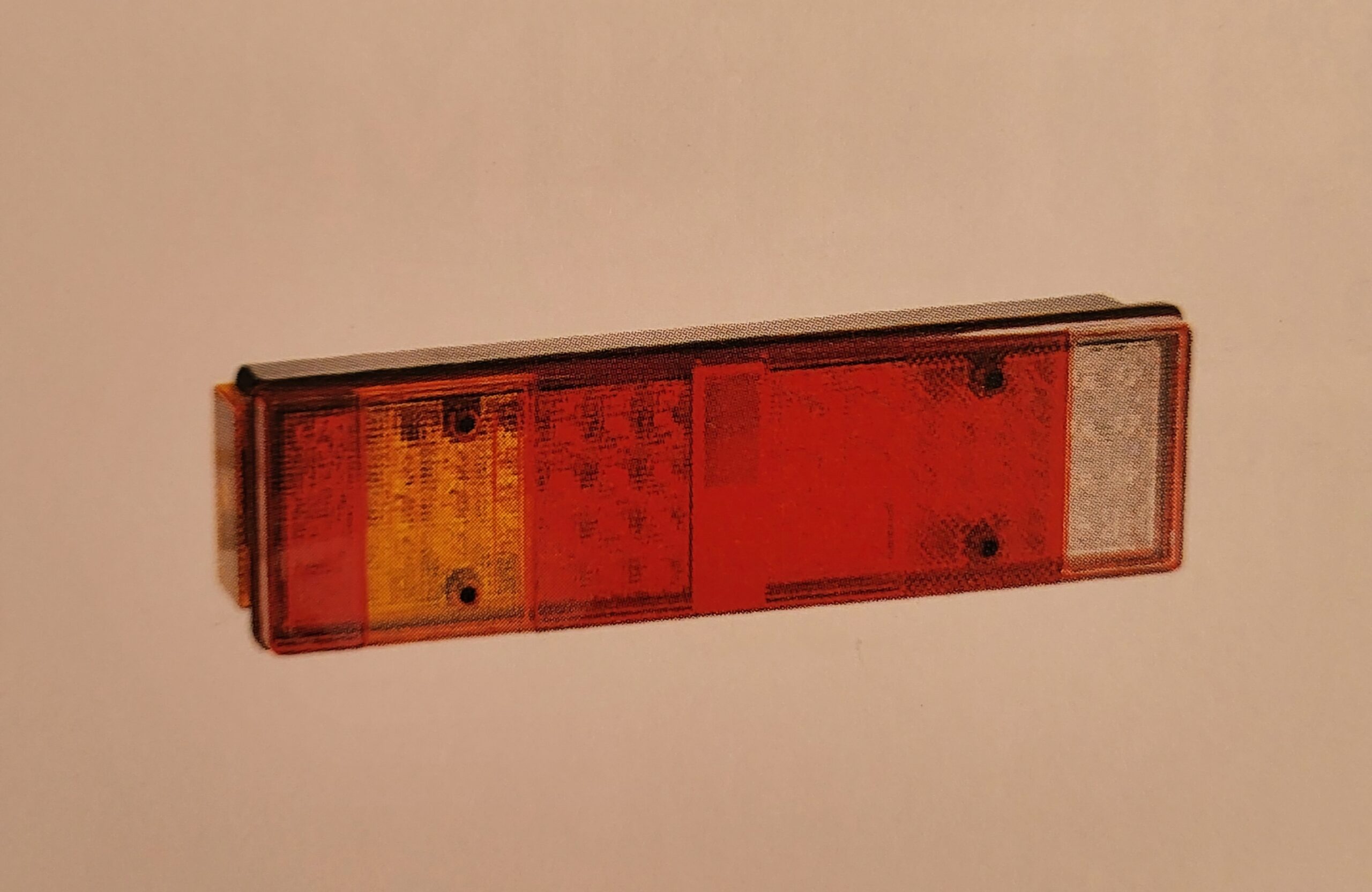 Hátsólámpa 7 kamrás LEDES 465mmx130mm