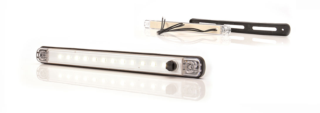 LW10 típuscsalád.729. 24V,-os hosszúkás csík alakú belsõ világítás. LAPOS kivitel. 12 LED,-es 3W , 285 Lumen teljesítmény. Kapcsolós (switch). Méretei: 238x21mm, vast.:11mm, furattáv.:212mm.